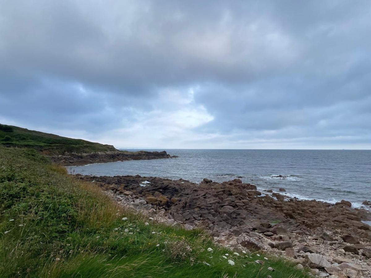 Au Petit Brick - Cosy Beachfront House Maupertus-sur-Mer エクステリア 写真